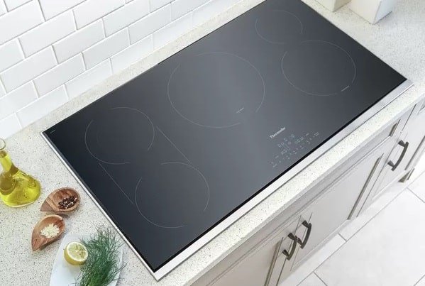 thermador glass cooktop cleaning